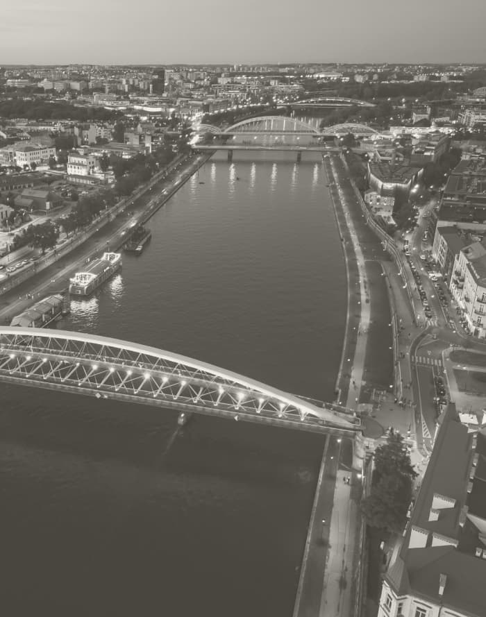 Wisła i Kładka Bernatka z lotu ptaka